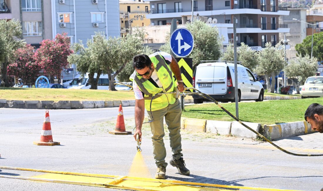 Aydın Büyükşehir Belediyesi, kent genelinde çalışmalarını sürdürüyor. Büyükşehir Belediyesi ekipleri, Kuşadası’nda