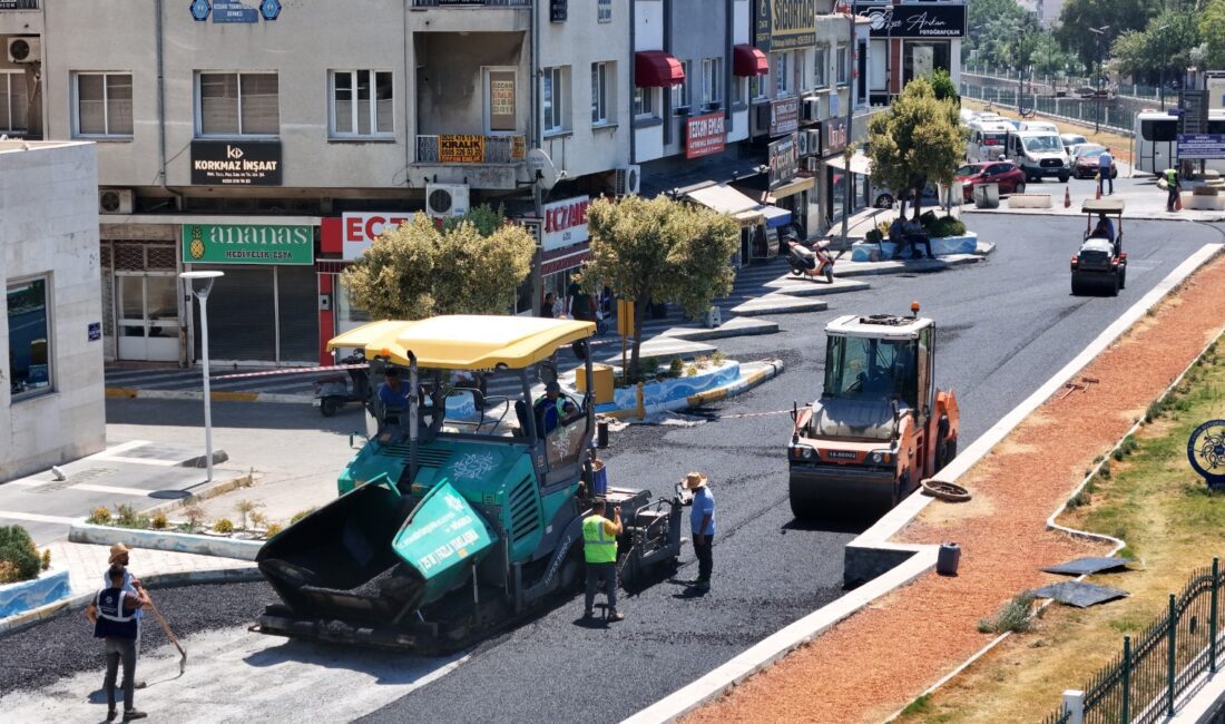 Başkan Çerçioğlu Hizmetleri ile güzel Vatandaşlarla Buluşturuyor Aydın Büyükşehir Belediyesi, kent genelinde eş zamanlı olarak sürdürülen yol