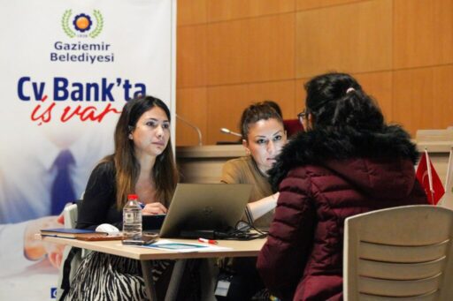 İş arayan yurttaşlarla personel arayan firmalar arasında köprü görevi gören