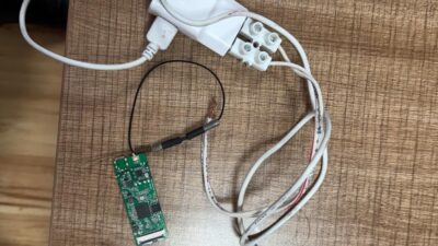 Gelecek partisi İl Başkanı Yaşar Beyazgül, İzmir’de bulunan il başkanlığı