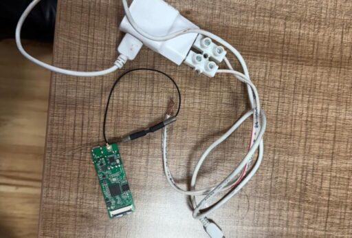 Gelecek partisi İl Başkanı Yaşar Beyazgül, İzmir’de bulunan il başkanlığı