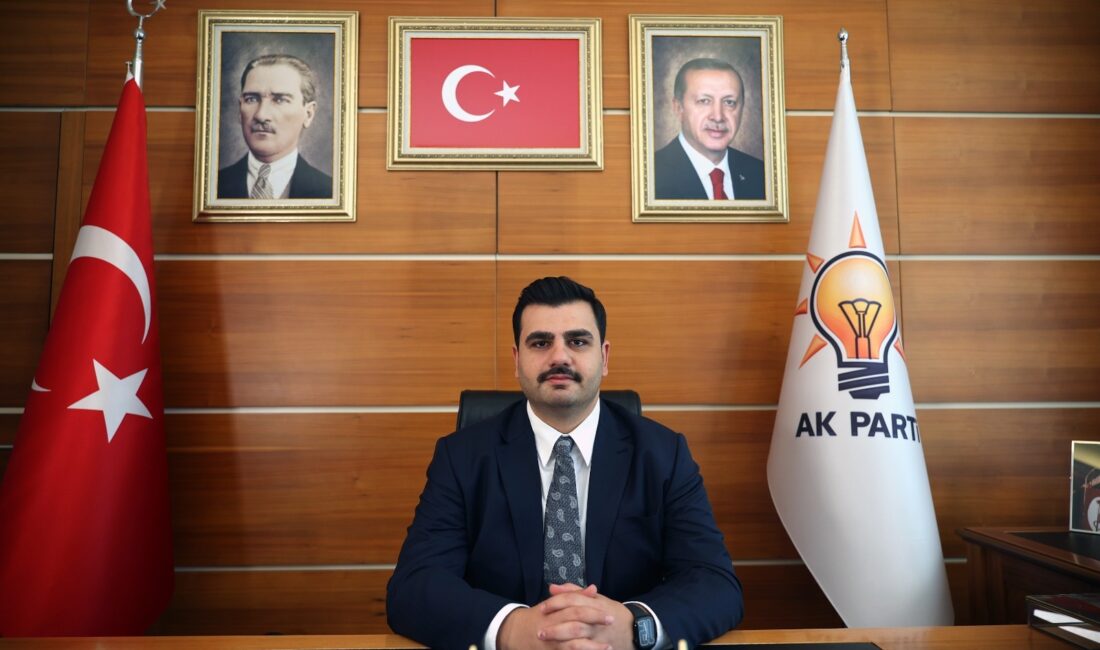 AK Parti Genel Sekreteri Eyyüp Kadir İnan, İzmir Çeşme Belediye