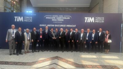 Türkiye İhracatçılar Meclisi tarafından düzenlenen “İhracat Şampiyonları Ödül Töreni”nde Egeli