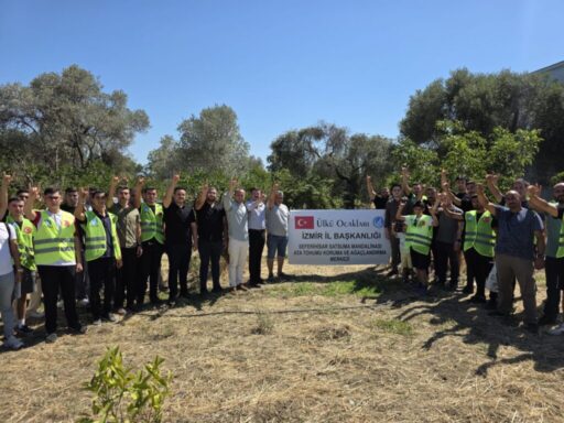 Ülkü Ocakları İzmir İl Başkanlığı, İzmir’de yaşanan orman yangınları sonrası