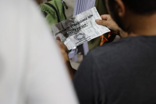 Karabağlar Belediyesi, çevre temizliği konusunda farkındalık yaratmak ve çevre bilincini