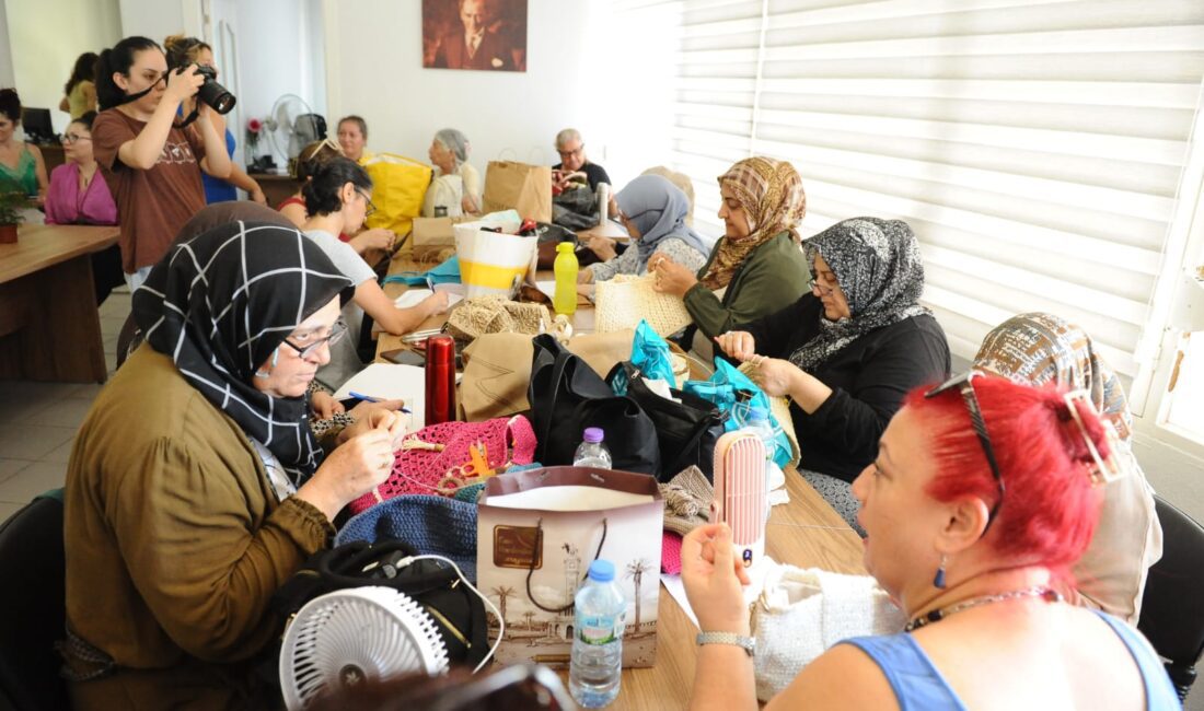 Karşıyaka Belediyesi, ‘Kadın Gücü Mahallede’ projesi kapsamında kadın buluşmaları düzenlemeye