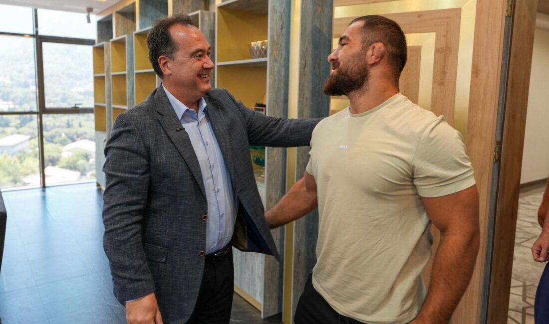 Manisa Büyükşehir Belediye Başkanı Besim Dutlulu, 664. Tarihi Kırkpınar Yağlı