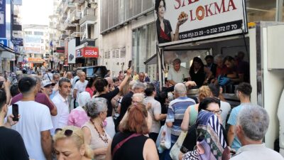 MHP Karşıyaka, Muharrem Ayı’nda aşure hayrı düzenledi. Akif Yılmaz, Kerbela’nın