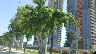 İzmir Bayraklı'da yükselen Rönesans projesi, şehir trafiğini daha da kilitleyecek