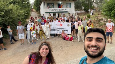 Antik çağın tiyatro tanrısı Dionysos’un izinden giden tiyatrocular, bu yıl da