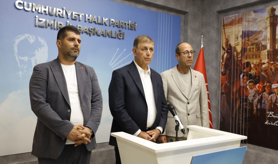 Başkan Tugay, “Sürece baktığımız zaman, CHP’ye yönelik siyasi bir operasyon