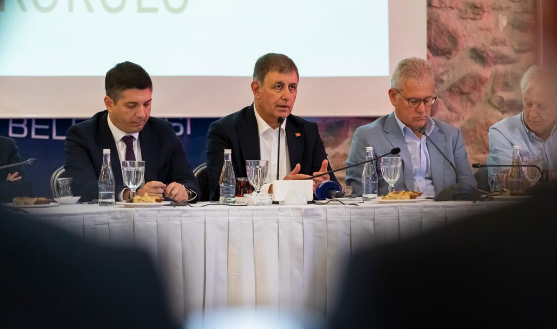 İzmir Ekonomik Kalkınma Koordinasyon Kurulu (İEKKK), İzmir Büyükşehir Belediye Başkanı