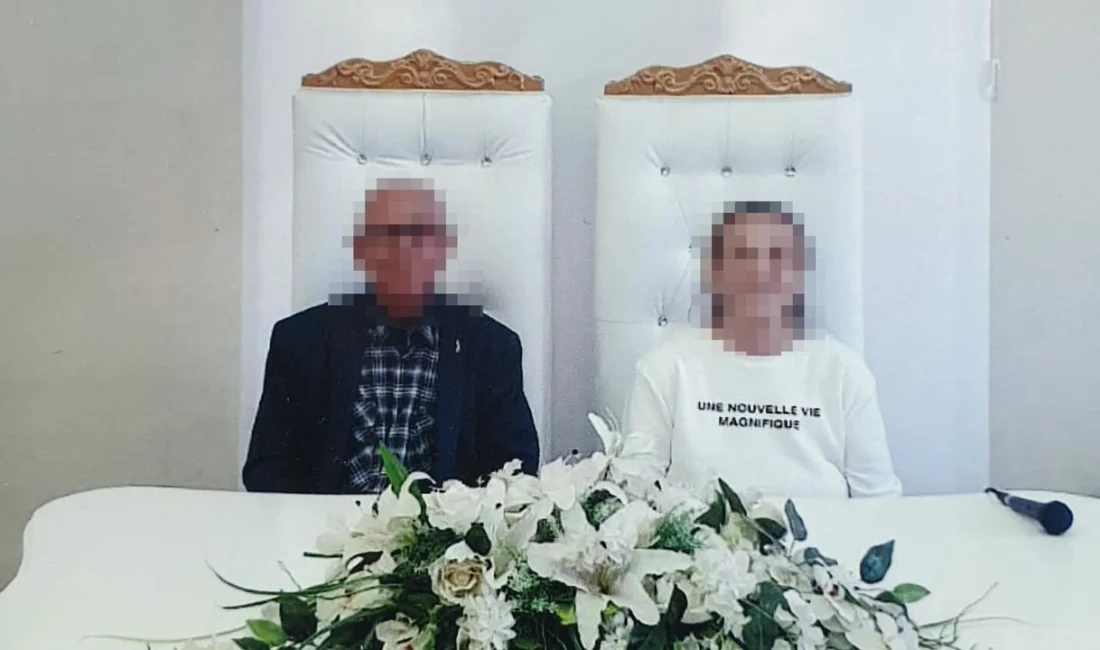 Urla’da Alzheimer hastası 80 yaşındaki adamın evliliğine ‘Mutlak Butlan’ kararı İzmir Urla'da Alzheimer hastası 80 yaşındaki R.K.'nin evliliğine, kızı N.K.'nin