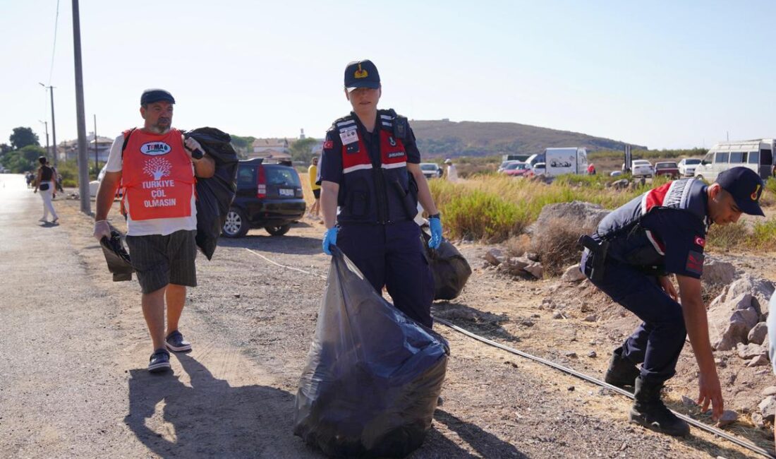 Ayvalık’ta Doğa İçin El Ele: Geniş Kapsamlı Temizlik Kampanyası Gerçekleştirildi Ayvalık Belediyesi, gönüllü kuruluşlar ve vatandaşların katılımıyla örnek bir çevre