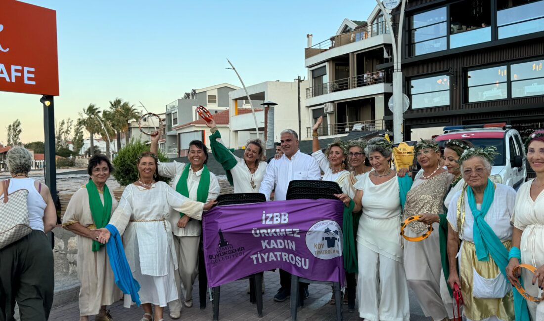 Karaburun’da 3 Günlük Tiyatro Şöleni İzmir Büyükşehir Belediyesi, geçtiğimiz yıl büyük beğeni toplayan tiyatro etkinliğinin