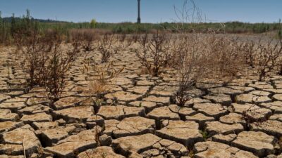 İzmir, son yılların en kurak yaz mevsimini yaşarken kentin içme