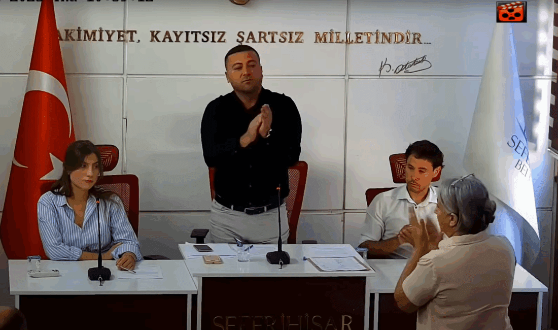 Seferihisar Belediyesi Temmuz ayı olağan meclis toplantısı, Belediye Başkanvekili Gökhan