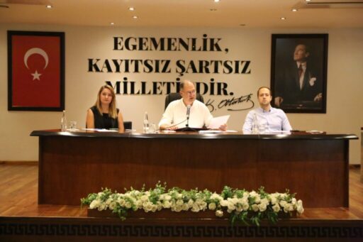 Efes Selçuk Belediyesi Temmuz Ayı Meclis Toplantısı birinci oturumu Cumhuriyet