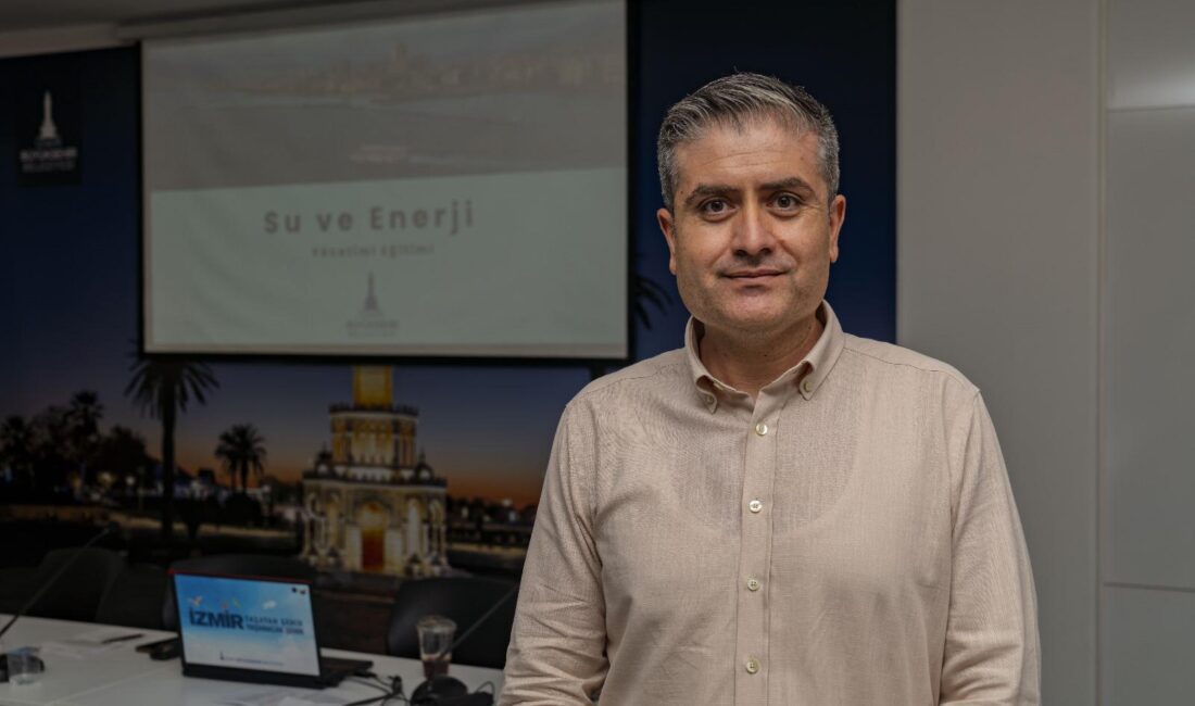 İzmir Büyükşehir, tasarrufta hedefi aştı İzmir Büyükşehir Belediyesi, su ve enerji israfını azaltmak için yürüttüğü