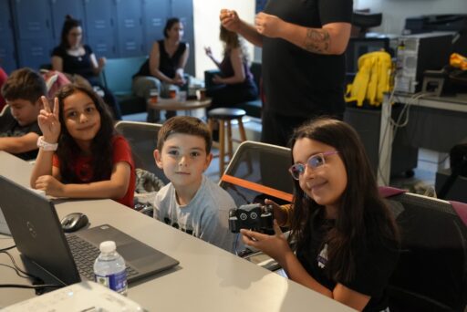 İzmir Büyükşehir Belediyesi FabrikaLab İzmir ile Diyez Robotics iş birliğinde