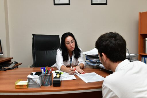 Çiğli Belediyesi, gençlerin eğitim hayatlarında en önemli dönemeçlerden biri olan