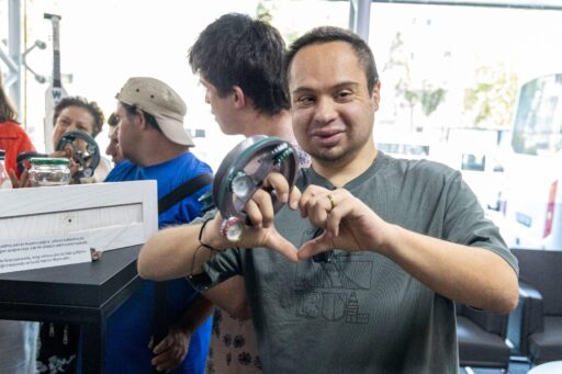 Karşıyaka Belediyesi Kısa Süreli Engelli Dinlenme Merkezi, yaz aylarında da