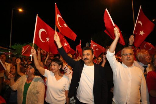 Dikili'de 30 Ağustos Zafer Bayramı, resmi törenler ve büyük bir