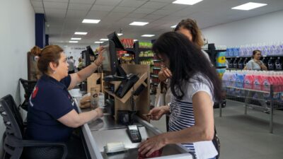 İzmir Büyükşehir Belediyesi’nin halkı sağlıklı, ucuz ve güvenli gıdayla buluşturmak