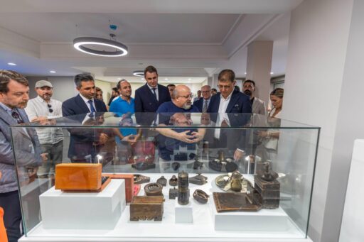 İzmir Büyükşehir Belediye Başkanı Dr. Cemil Tugay, 1930’lu yıllardan günümüze