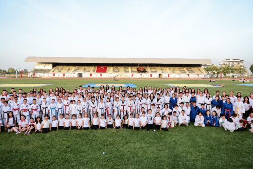 7’den 70’e Denizlililer Büyükşehir yaz spor kurslarına akın etti