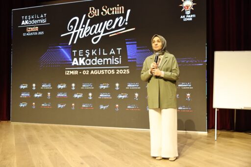 AK Parti Teşkilat Akademisi İzmir'de gerçekleştirildi