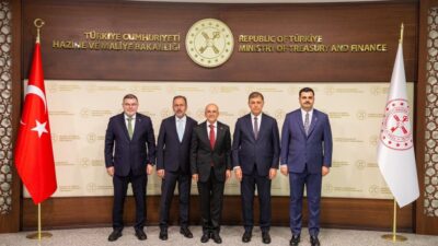 Ak Parti İzmir il Başkanı Bilal Saygılı, İzmir Büyükşehir Belediye