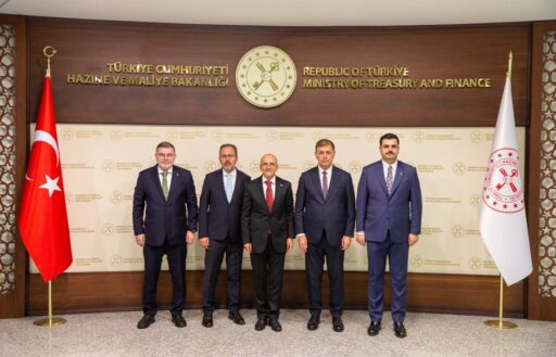 Ak Parti İzmir il Başkanı Bilal Saygılı, İzmir Büyükşehir Belediye