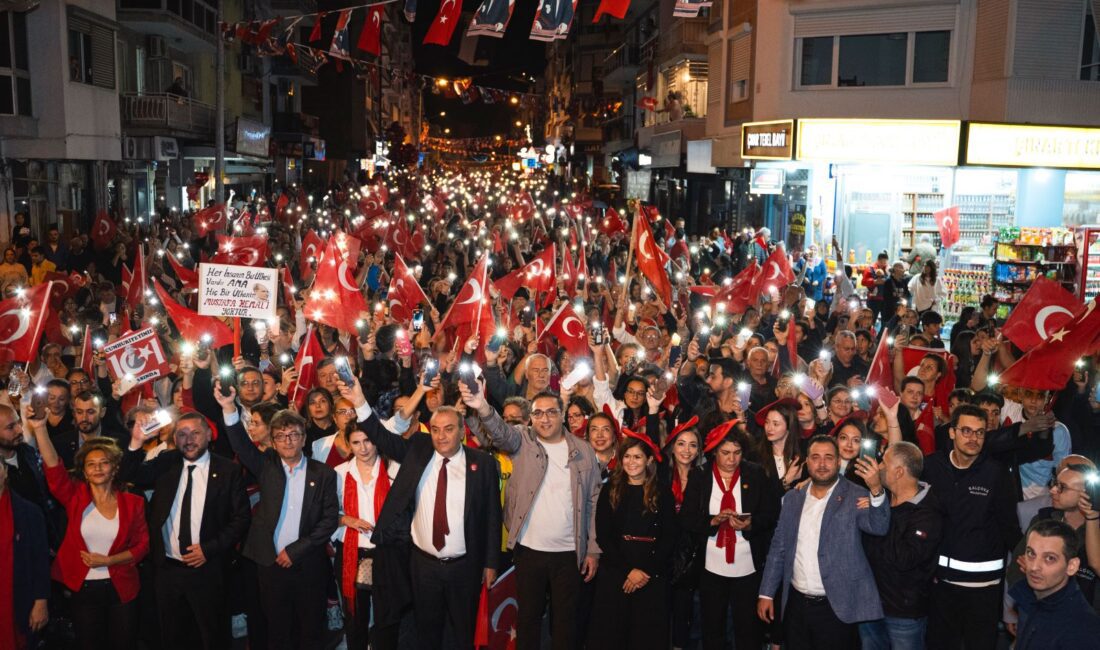 Balçova Belediyesi 30 Ağustos Zafer Bayramı kutlamalarını, Uluslararası Halk Dansları