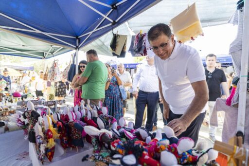 Başkan Tugay, Oyuk Festivali'nde yurttaşlarla buluştu