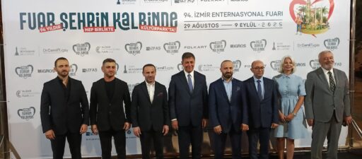 Başkan Tugay’dan İzmirlilere fuar daveti