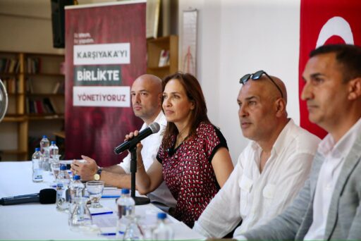 Bu kez İnönü Mahallesi sakinleriyle 80. Yıl Cumhuriyet Semt Kütüphanesi’nde