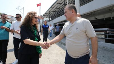 Belediye Başkanı Yıldız Ünsal, Cumhuriyet Mahallesi’ni ziyaret ederek yeni projelerin