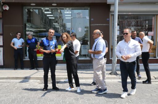 Başkan Ünsal’dan adım adım mahalle turu