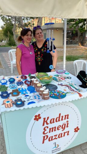 Bayraklı’da Kadın Emeği Pazarı’na Ziyaretçi Akını Başkan İrfan Önal'a teşekkür