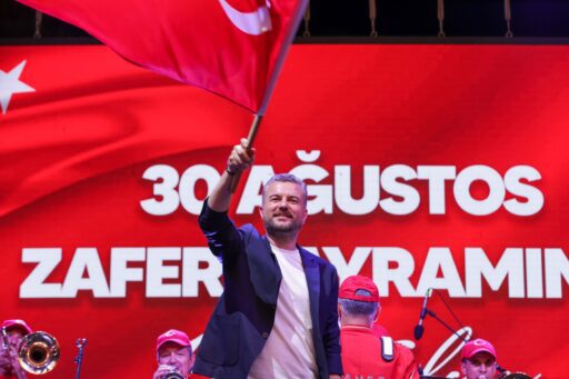 Buca’da Zafer Bayramı coşkusu Aydilge konseri ile taçlandı Görkem Duman