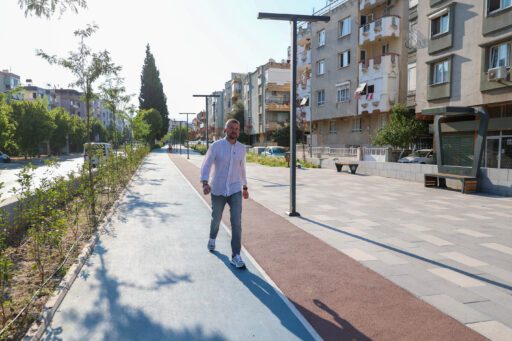 Buca, yıllardır atıl durumda bekleyen tarihi tren yolu hattının yenilenmesiyle