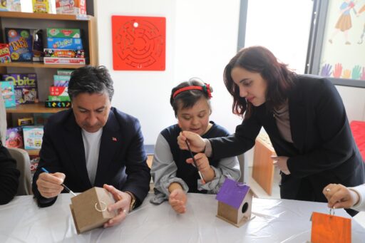 Büyükşehir Gündüz Bakımevleri Sayısını Artırıyor