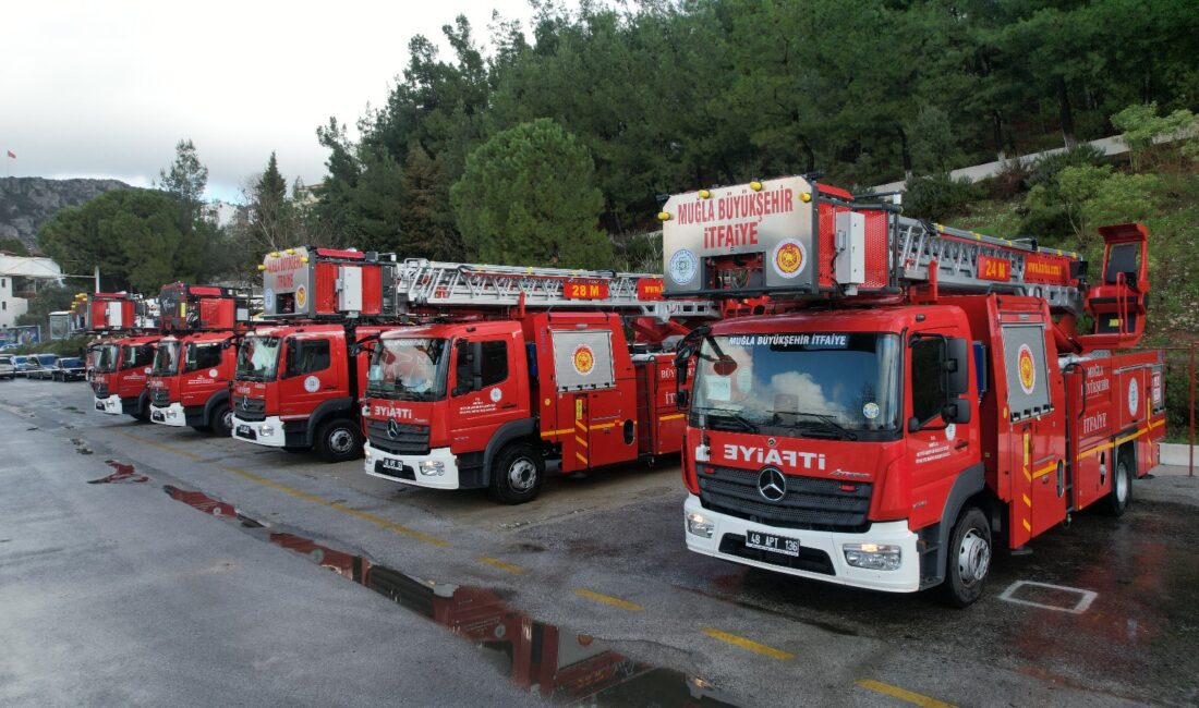 Büyükşehir İtfaiyesi’ne 72 Yeni Araç Geliyor Muğla Büyükşehir Belediyesi Avrupa Konseyi Kalkınma Bankası’ndan sağlanan 18 Milyon