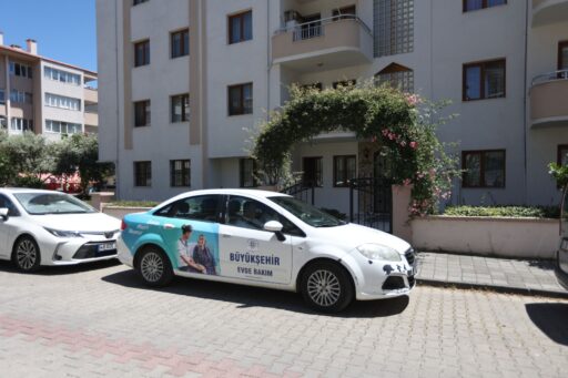 Büyükşehir’den 574 Mahallede Evde Bakım Hizmeti