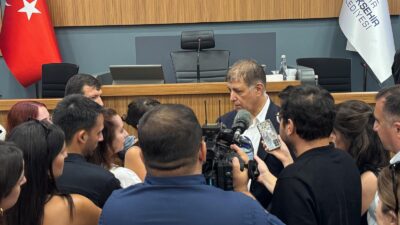 İzmir Büyükşehir Belediye Başkanı Cemil Tugay, CHP’nin tek liste çağrısına