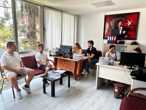 Denizli Büyükşehir’in ücretsiz YKS tercih danışmanlığı sürüyor