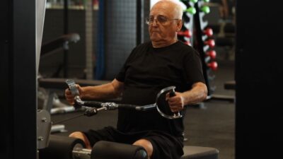 Muğla Büyükşehir Belediyesi’nin hizmete açtığı Erman Şahin Spor Merkezi’ne, açılışından