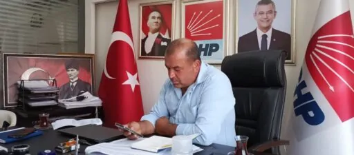 CHP Menderes’ten Eğitime Destek: Gençlere Kitap Kampanyası! 3 Ersin Gür
