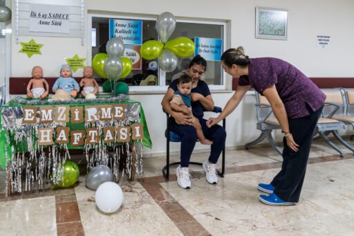Eşrefpaşa Hastanesi’nde Gebe Okulu açıldı